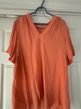Lightweight Coral V-Neck Women's Top by LOFT